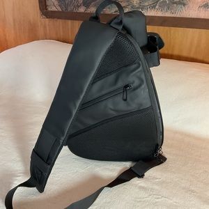 KINGSLONG laptop sling backpack